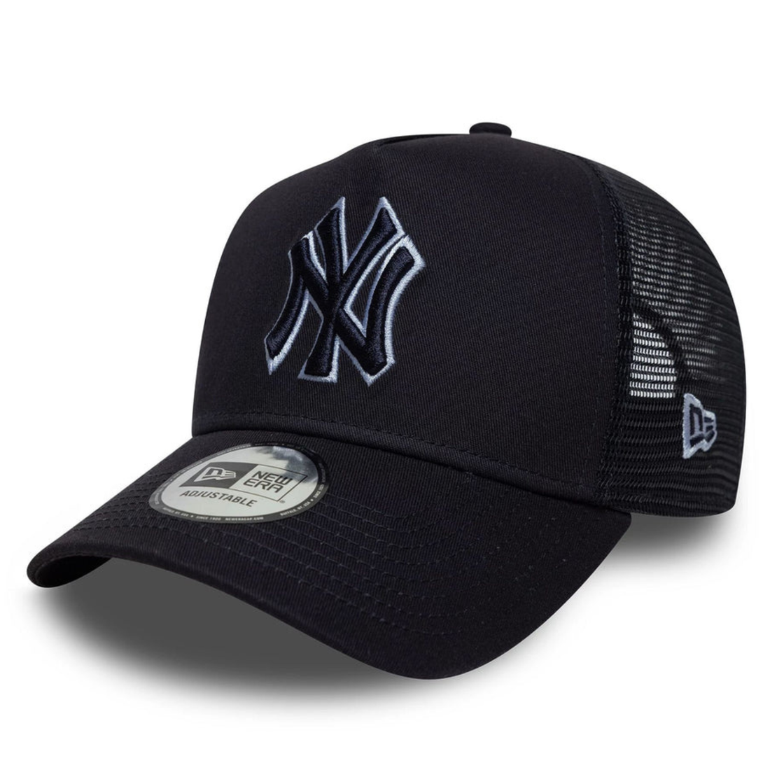 New Era New York Yankees Black & White Trucker Cap